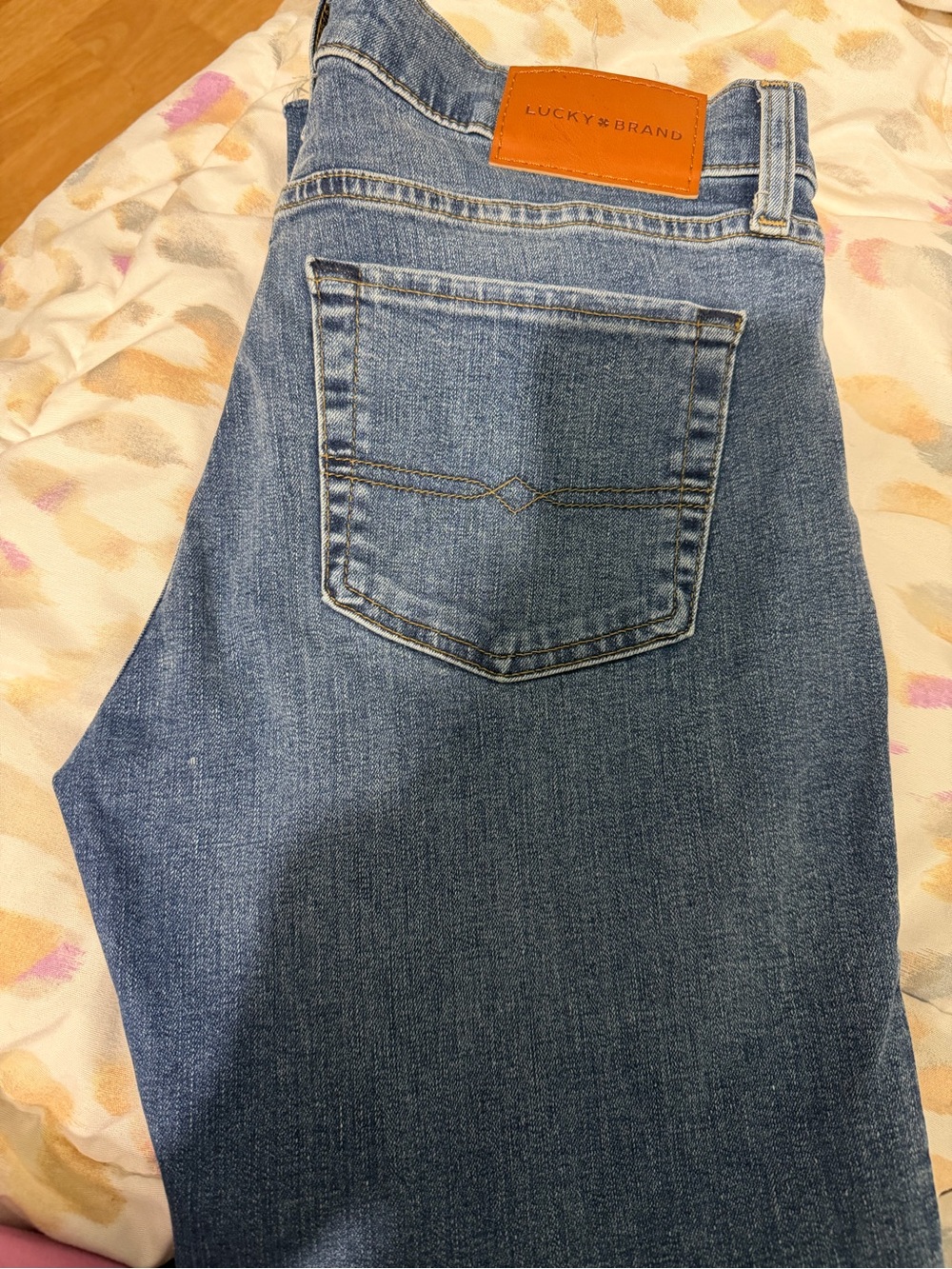 Lucky Brand Straight Fit Medium Blue Jeans with Leather Patch